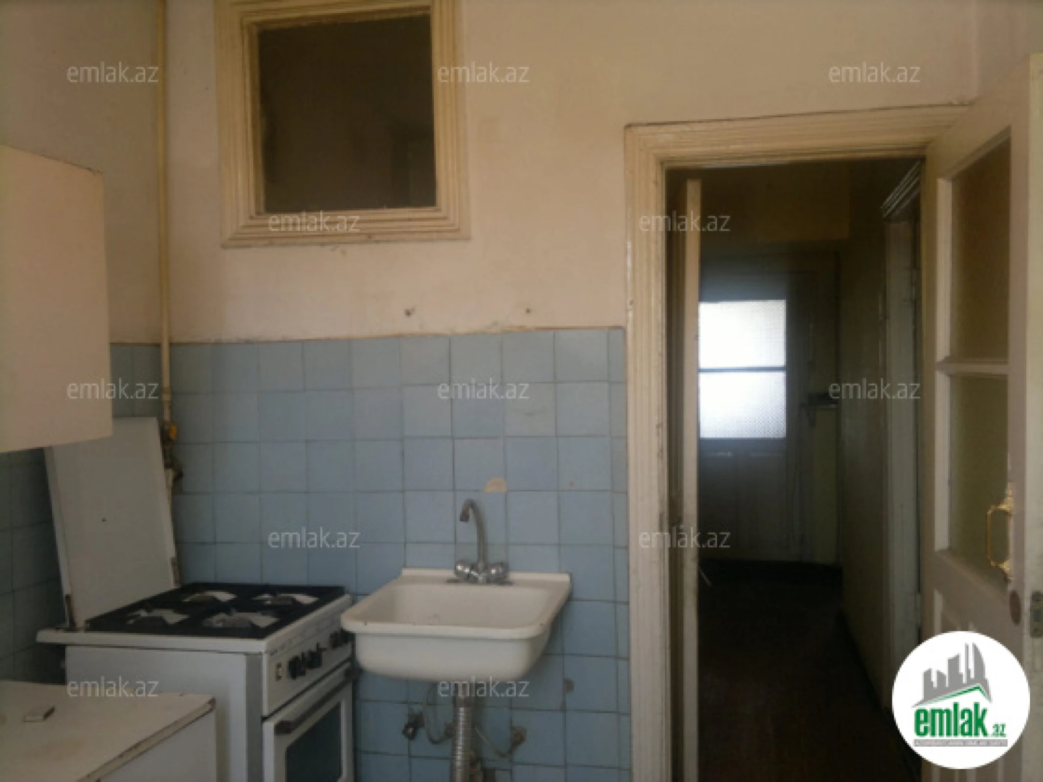 Satılır 3 otaqlı köhnə tikili 65 m²