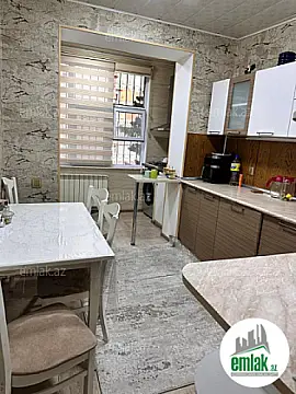 Satılır 4 otaqlı köhnə tikili 116 m²