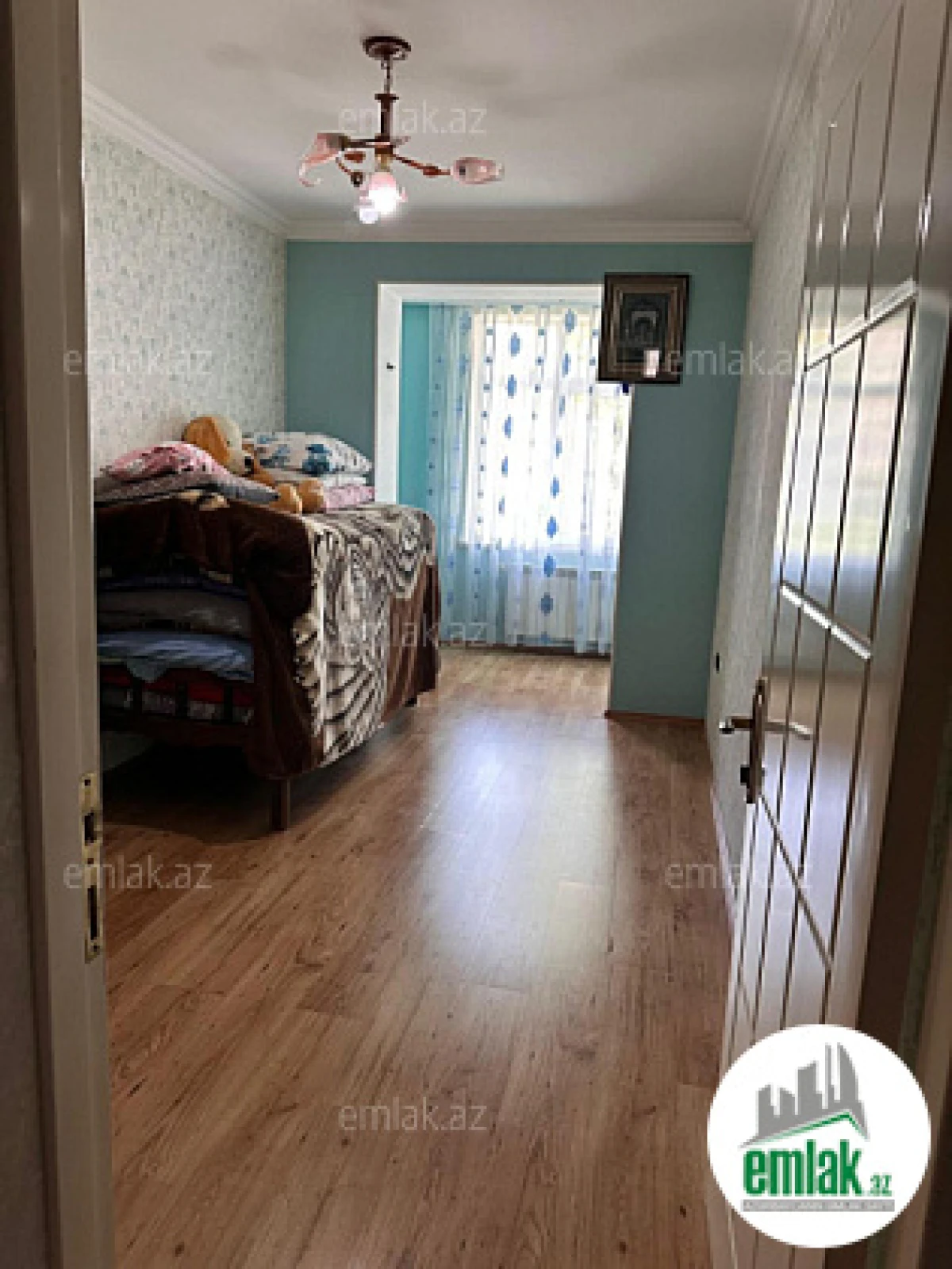 Satılır 4 otaqlı köhnə tikili 116 m²