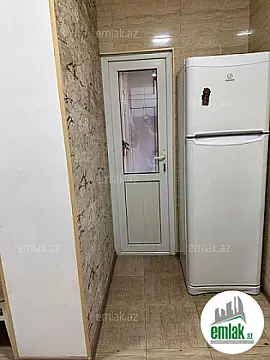Satılır 4 otaqlı köhnə tikili 116 m²