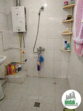 Satılır 2 otaqlı köhnə tikili 36 m²