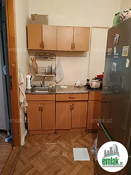 Satılır 2 otaqlı köhnə tikili 36 m²
