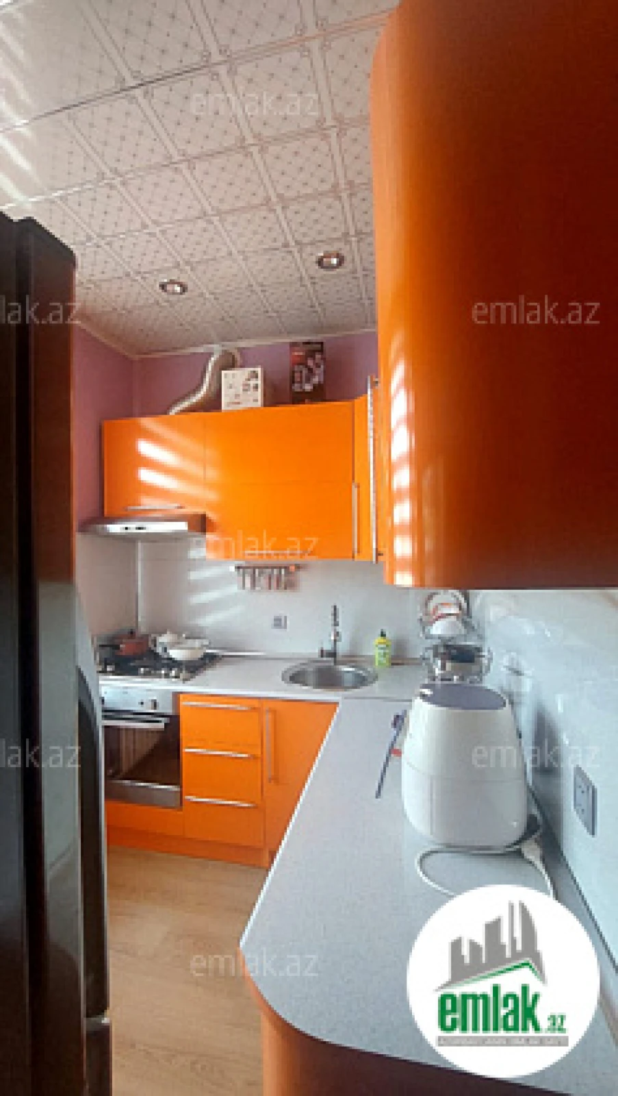 Satılır 1 otaqlı köhnə tikili 40 m²