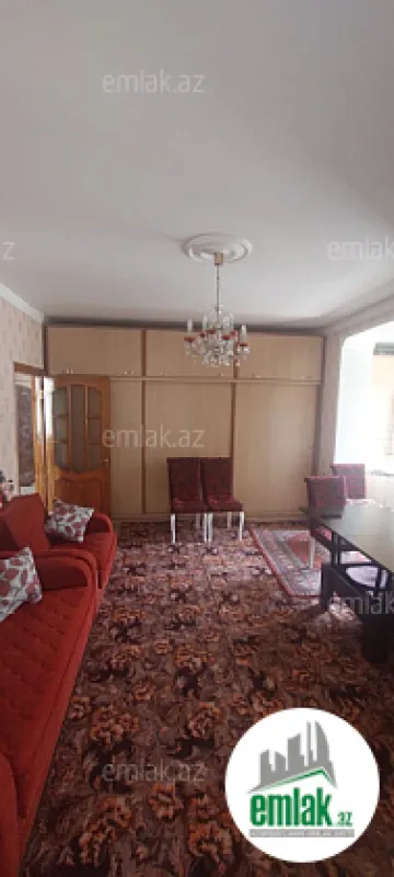 Satılır 1 otaqlı köhnə tikili 40 m²