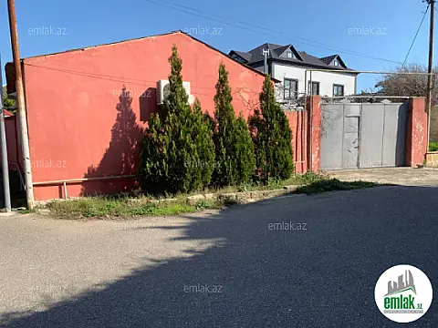 Satılır 7 otaqlı mənzil 250 m²