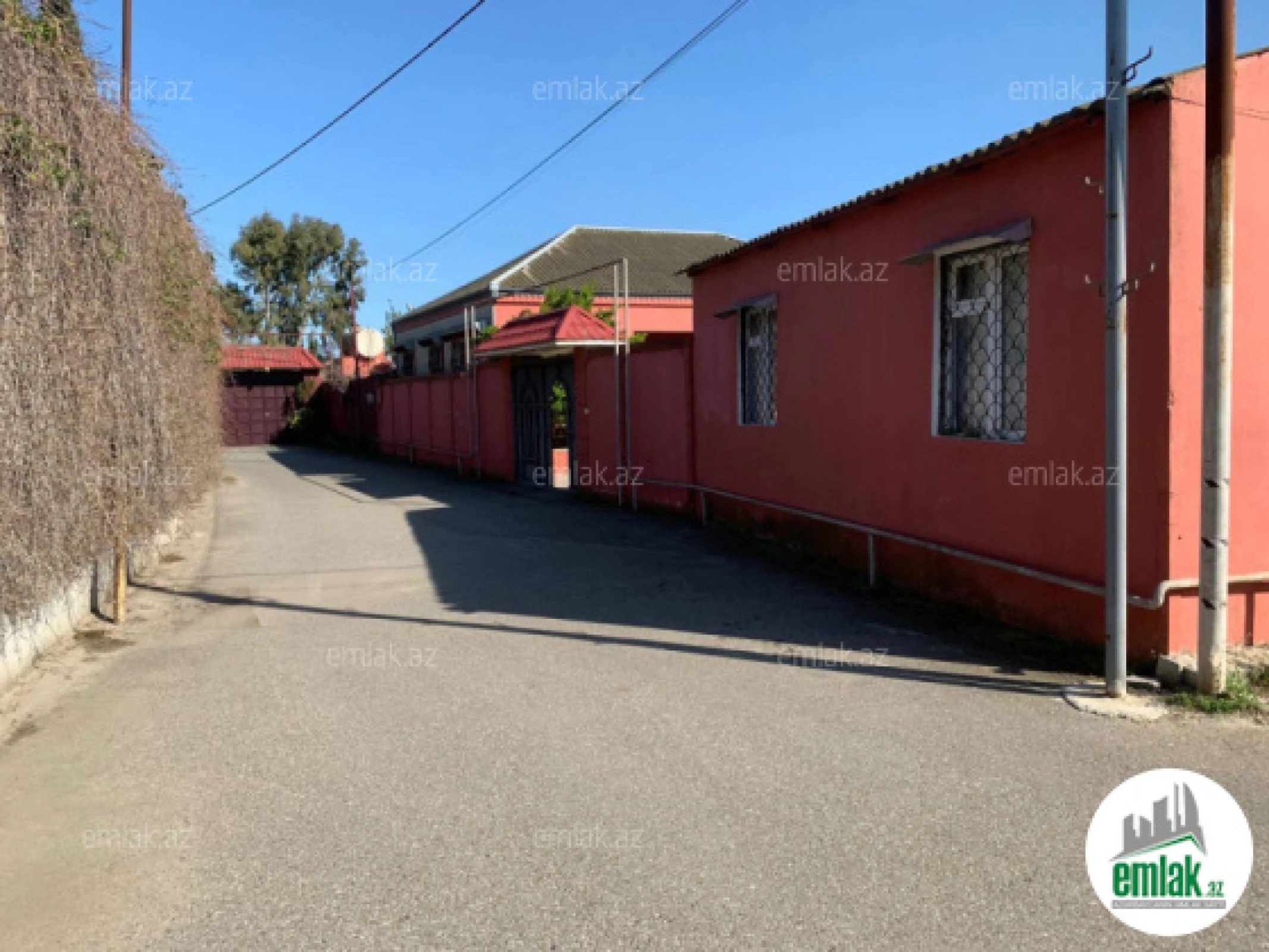 Satılır 7 otaqlı mənzil 250 m²