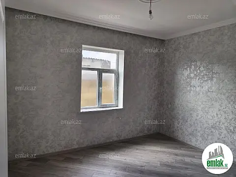 Satılır 4 otaqlı həyət evi 120 m²
