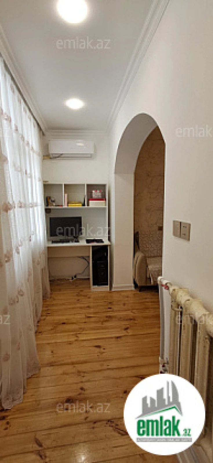 Satılır 2 otaqlı köhnə tikili 57 m²