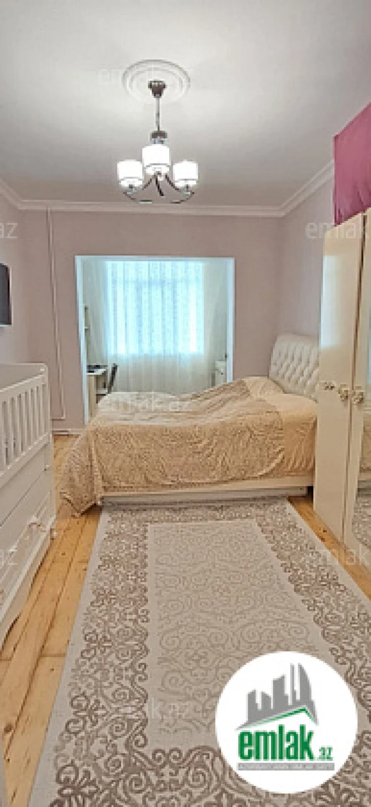 Satılır 2 otaqlı köhnə tikili 57 m²