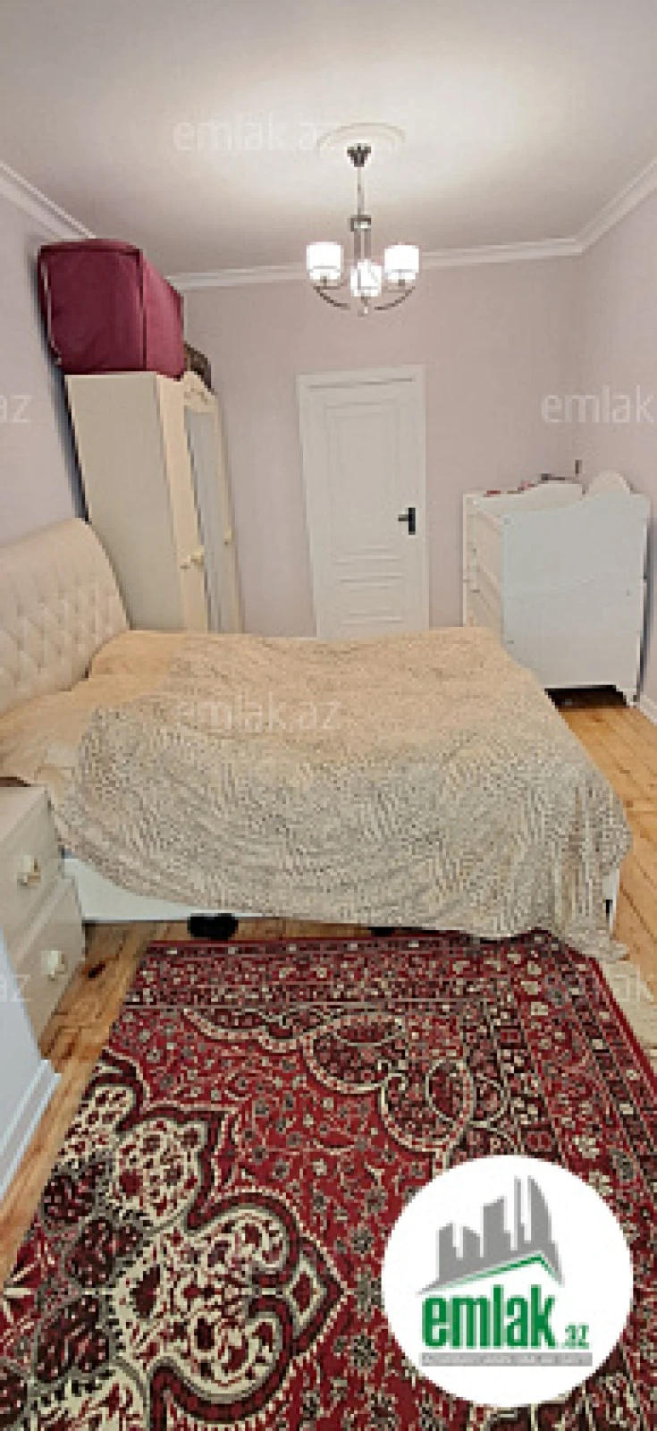 Satılır 2 otaqlı köhnə tikili 57 m²