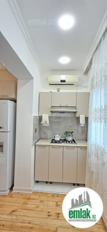 Satılır 2 otaqlı köhnə tikili 57 m²