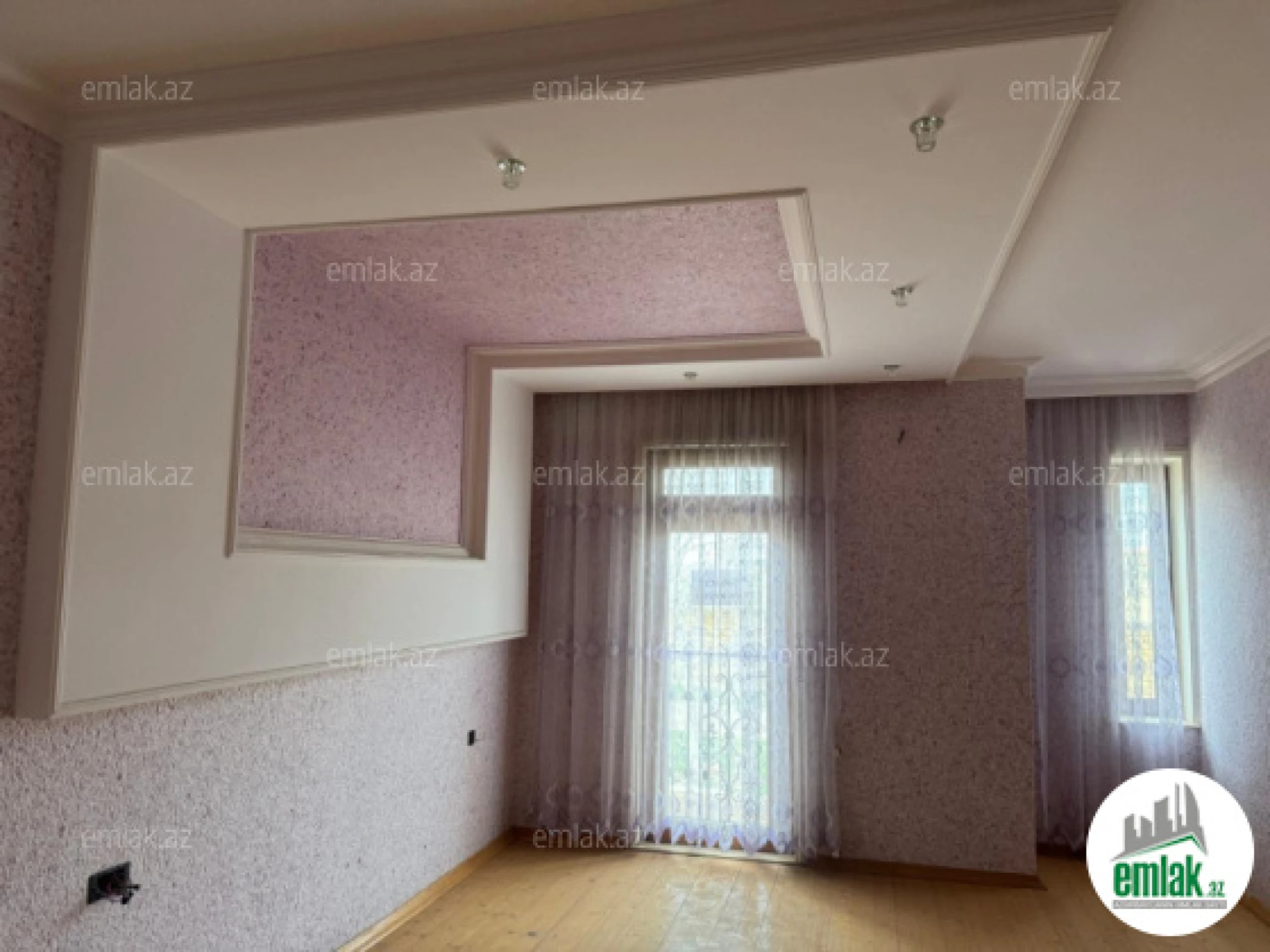 Satılır 5 otaqlı həyət evi 145 m²
