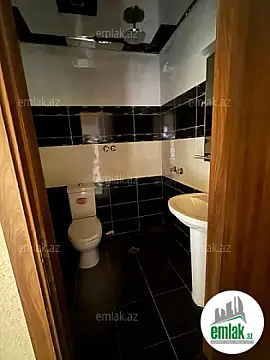 Satılır 5 otaqlı həyət evi 145 m²