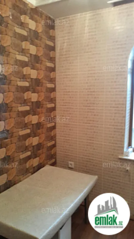 Satılır 5 otaqlı həyət evi 145 m²