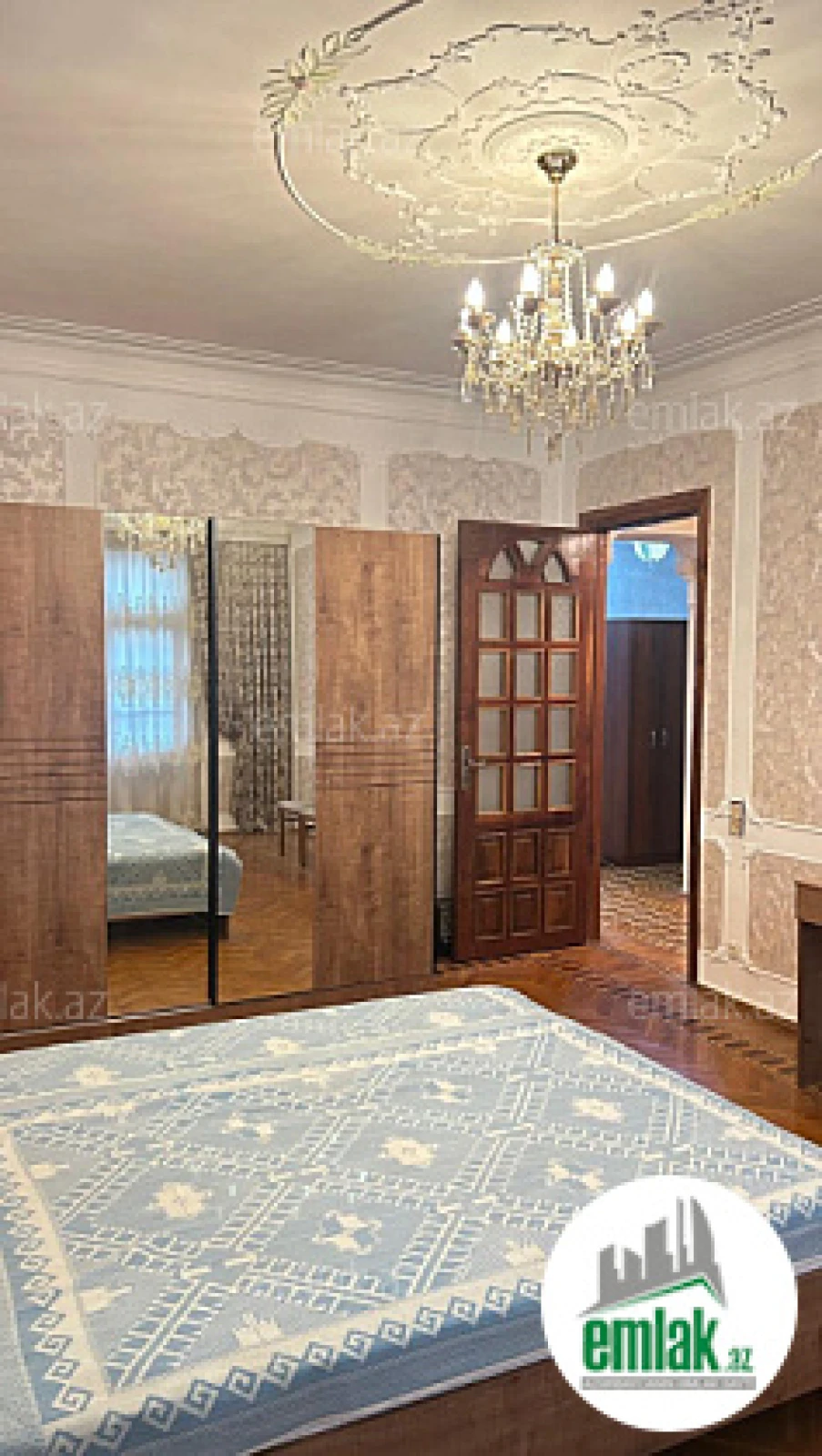 Satılır 3 otaqlı köhnə tikili 90 m²