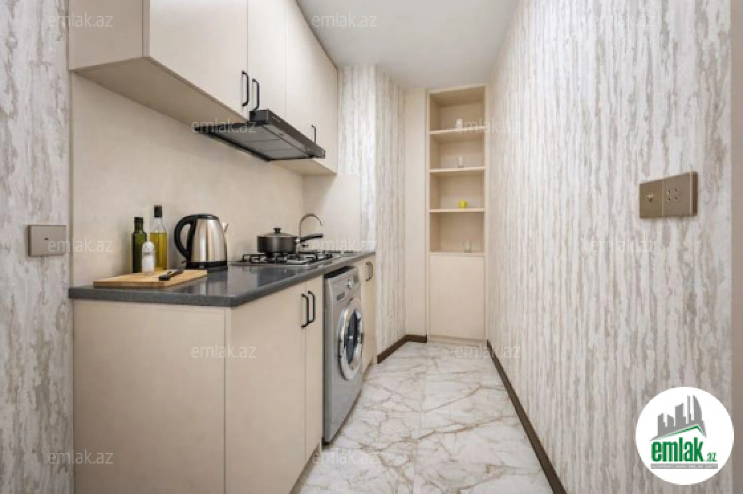Satılır 2 otaqlı köhnə tikili 45 m²