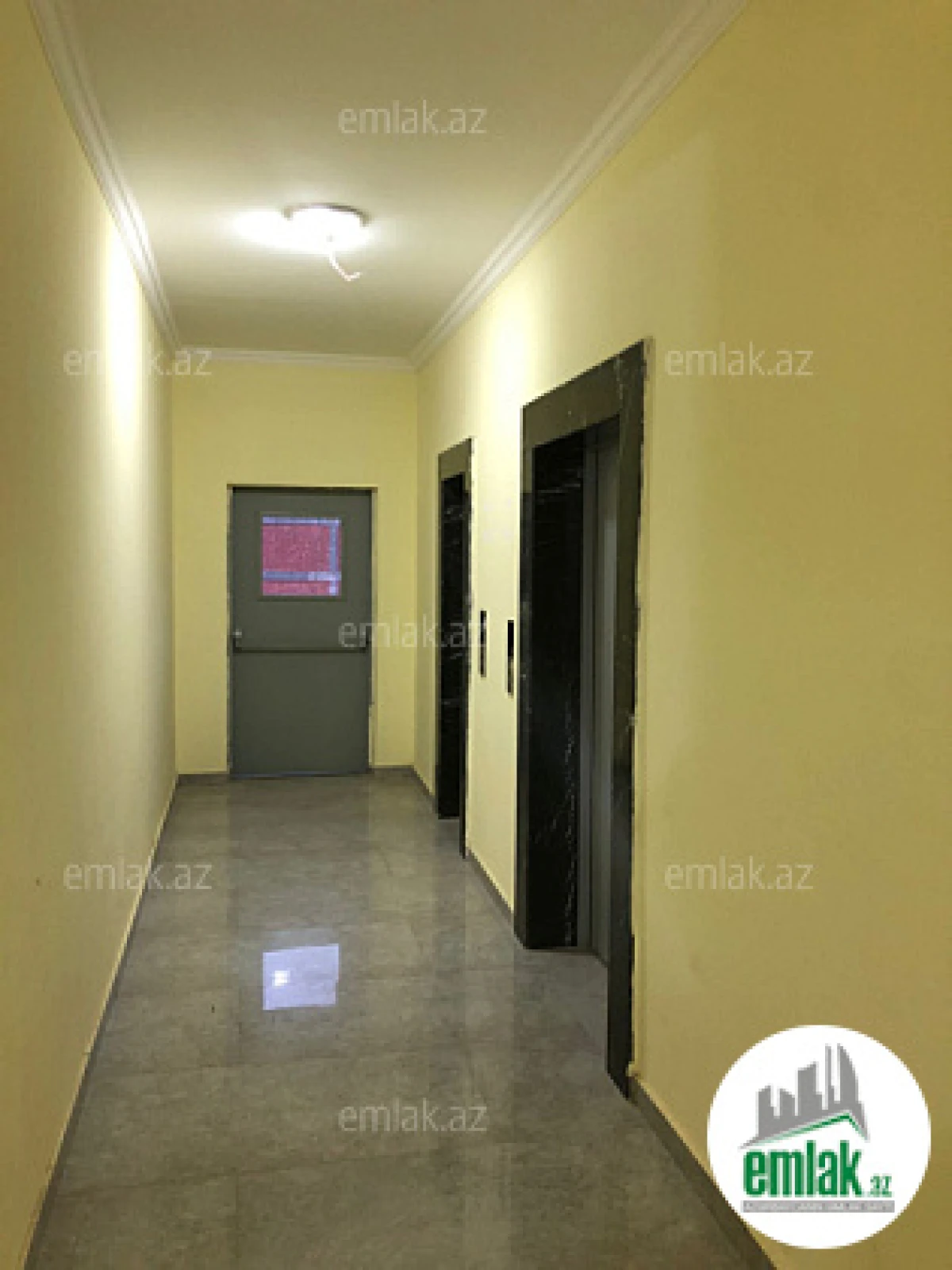 Satılır 3 otaqlı yeni tikili 85 m²