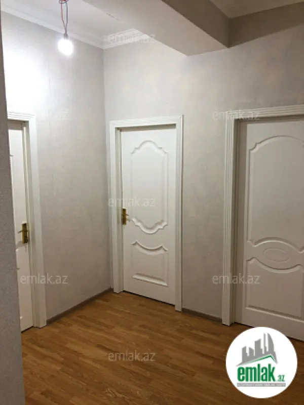 Satılır 3 otaqlı yeni tikili 85 m²