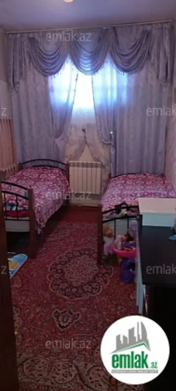 Satılır 3 otaqlı həyət evi 100 m²