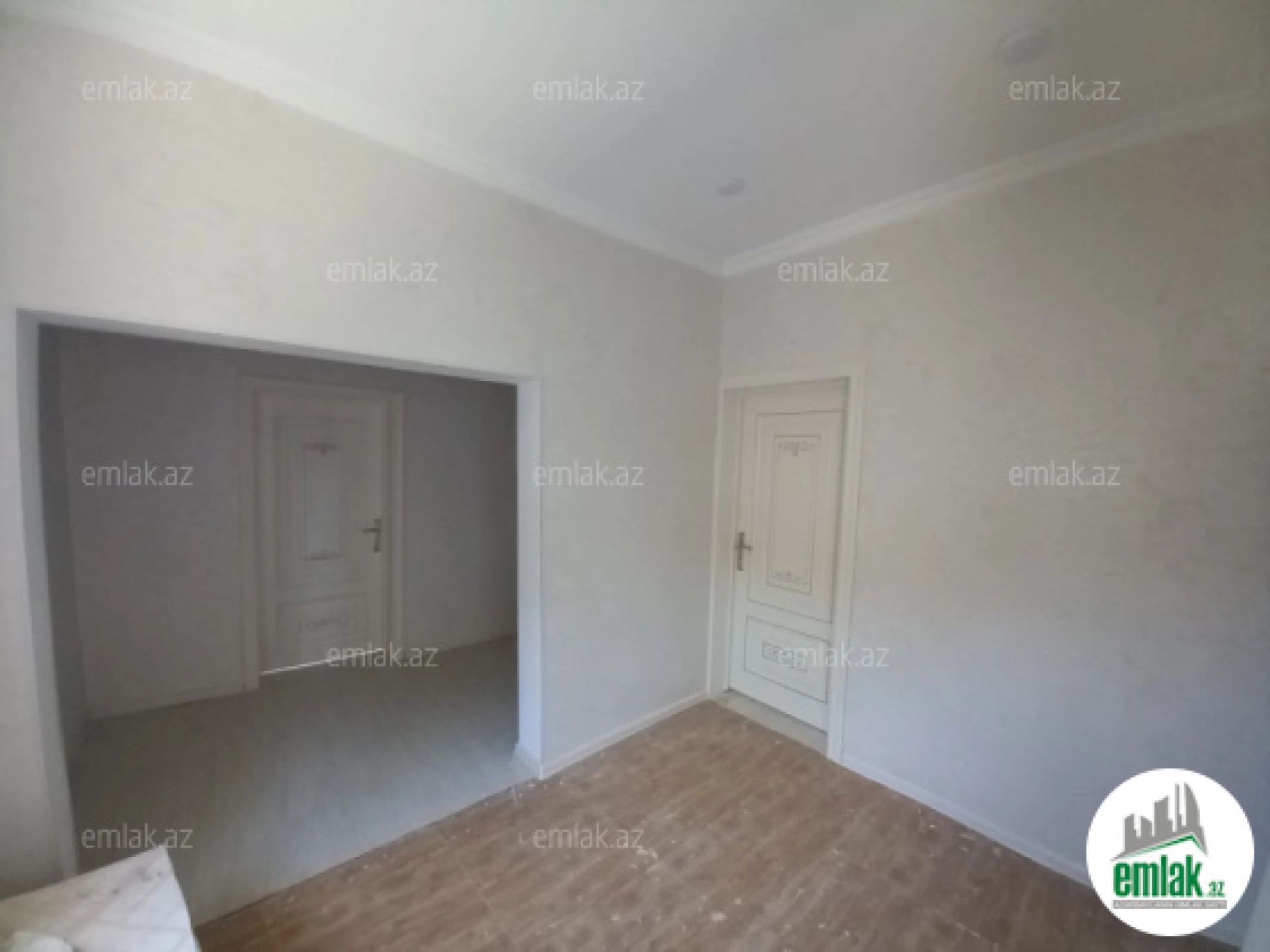 Satılır 3 otaqlı həyət evi 100 m²