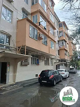 Satılır 2 otaqlı köhnə tikili 33 m² — Bakı 2 otaq 33.00 m²