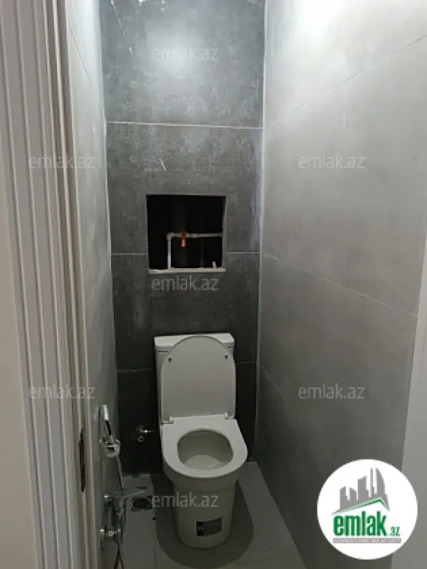 Satılır 2 otaqlı köhnə tikili 33 m²