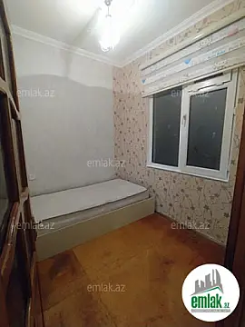 Satılır 3 otaqlı köhnə tikili 50 m²