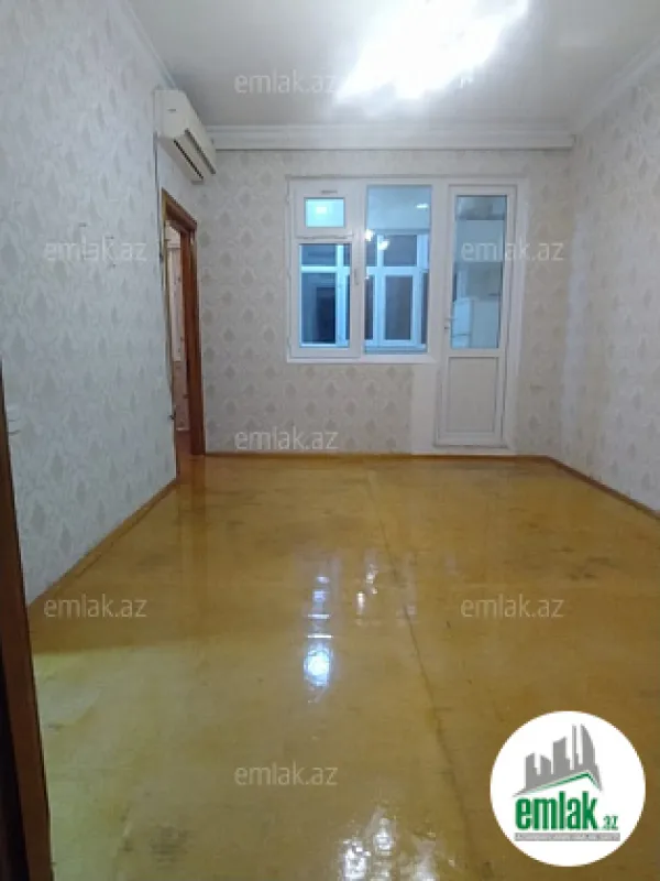 Satılır 3 otaqlı köhnə tikili 50 m²