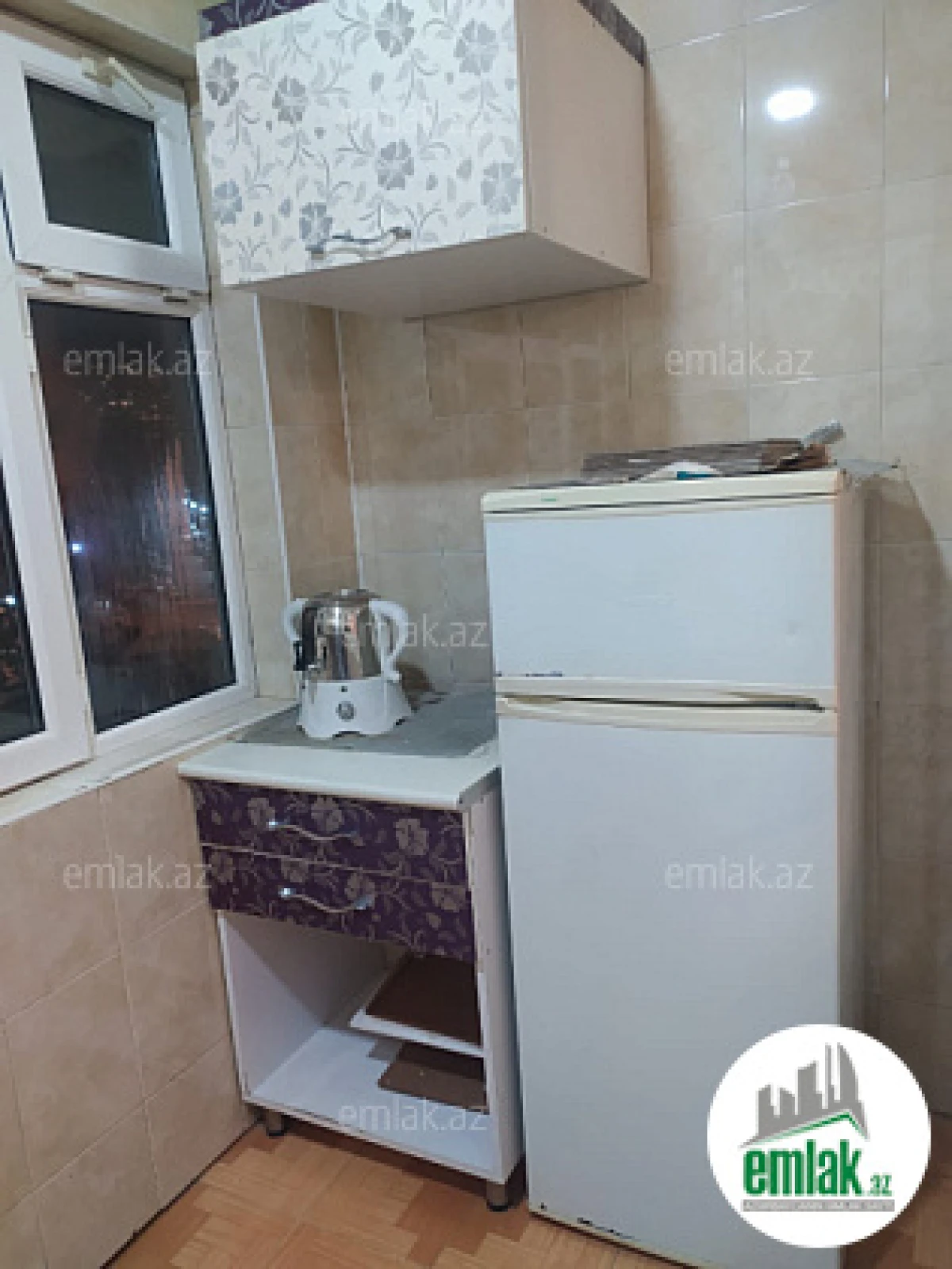 Satılır 3 otaqlı köhnə tikili 50 m²