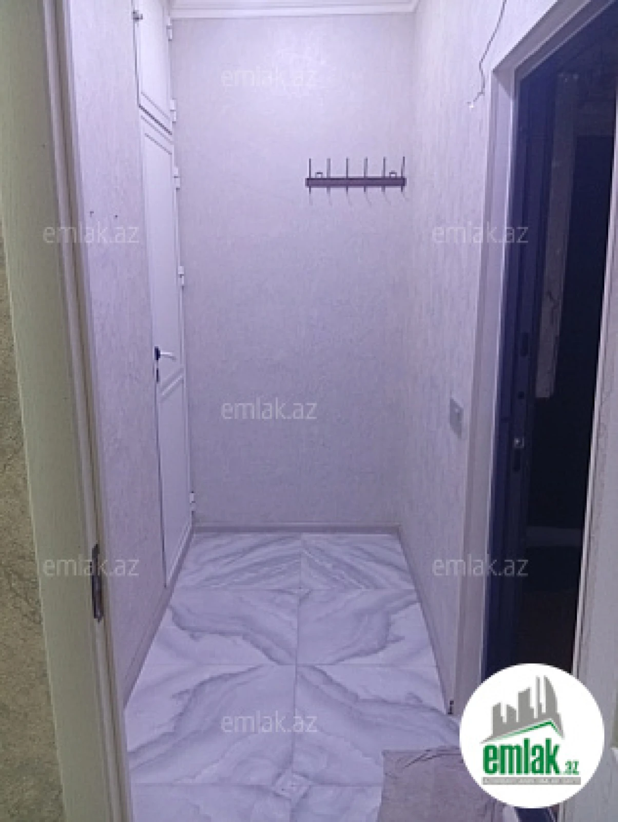 Satılır 2 otaqlı köhnə tikili 51 m²