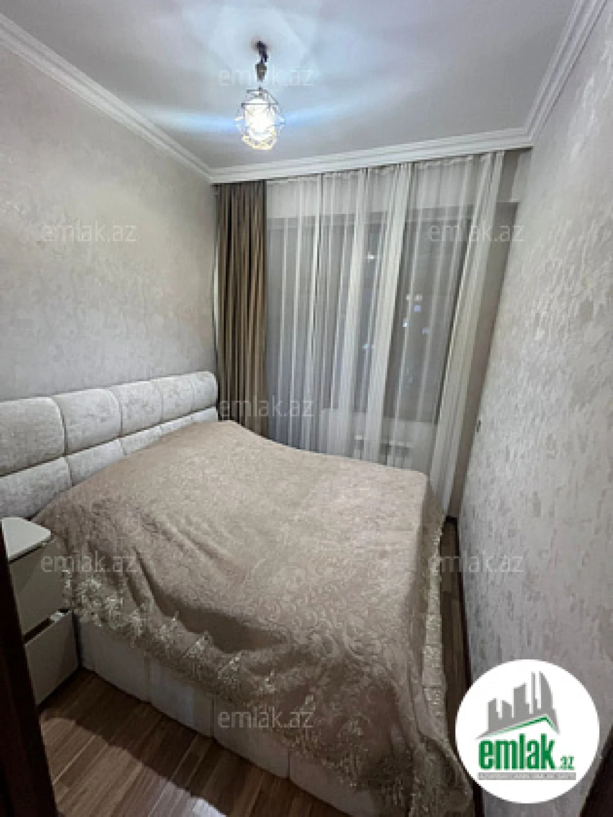 Satılır 2 otaqlı yeni tikili 60 m²