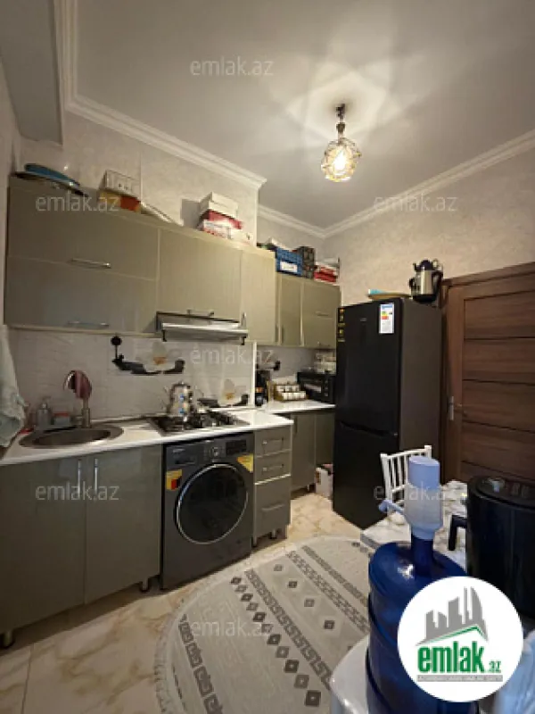 Satılır 2 otaqlı yeni tikili 60 m²
