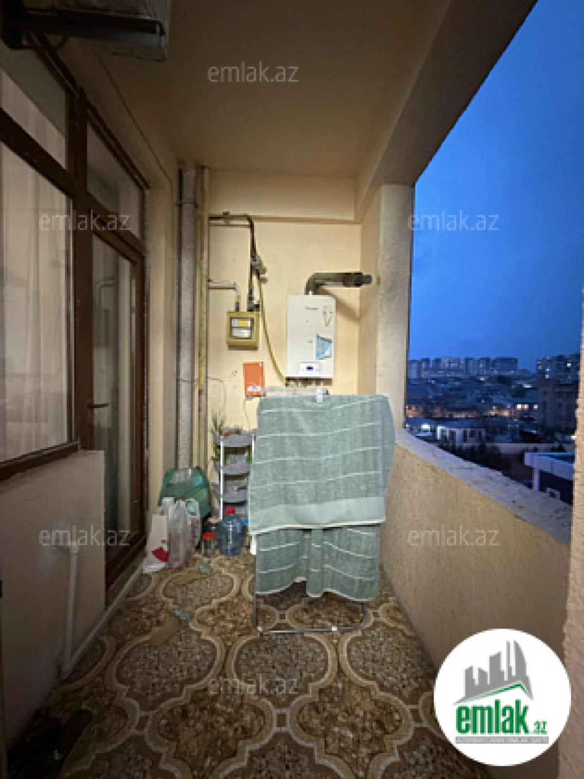 Satılır 2 otaqlı yeni tikili 60 m²