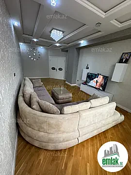 Satılır 3 otaqlı yeni tikili 130 m² — Bakı 3 otaq 130.00 m²