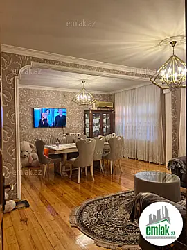Satılır 5 otaqlı köhnə tikili 130 m² — Bakı 5 otaq 130.00 m²