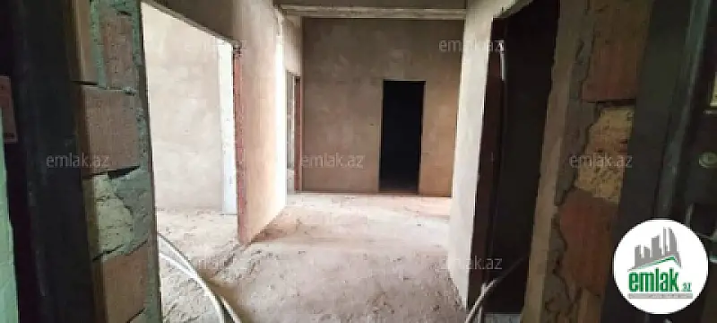 Satılır 4 otaqlı yeni tikili 180 m²