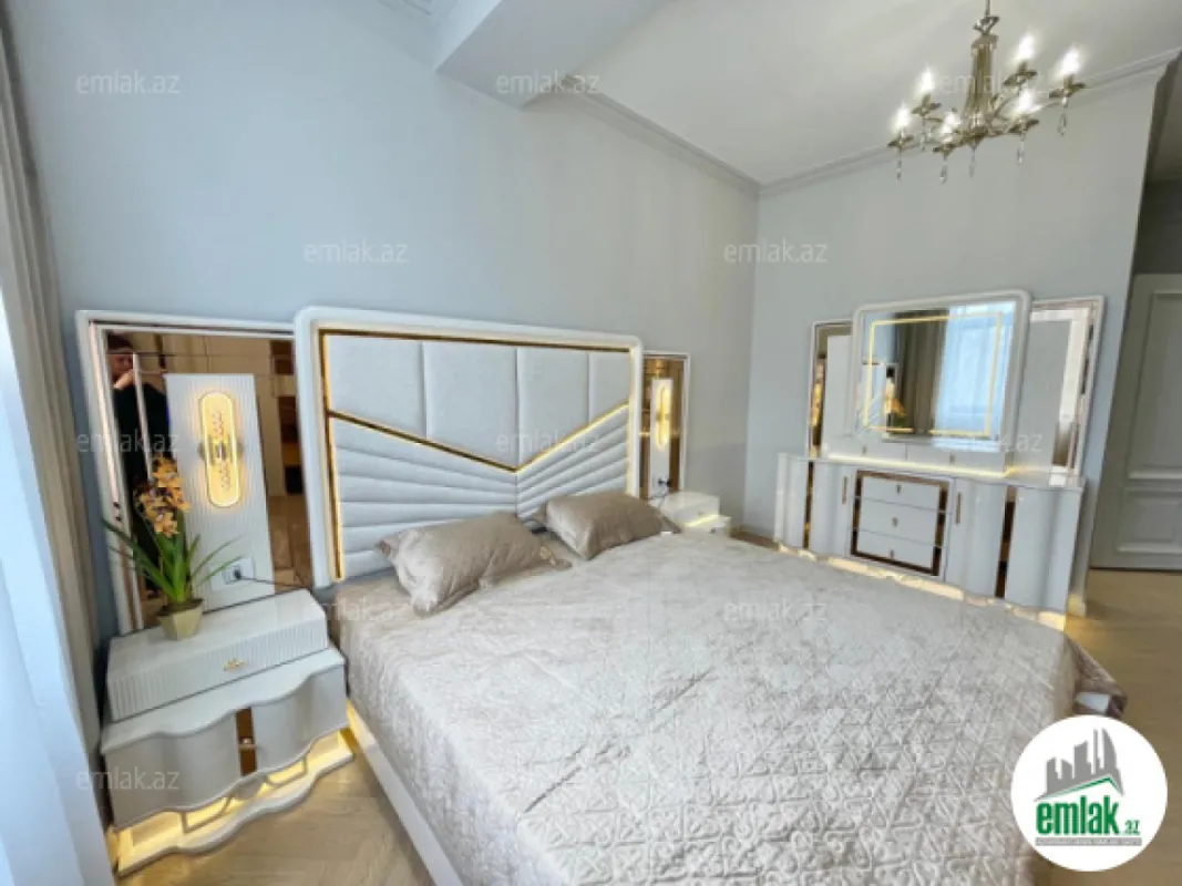 Satılır 3 otaqlı yeni tikili 118 m²