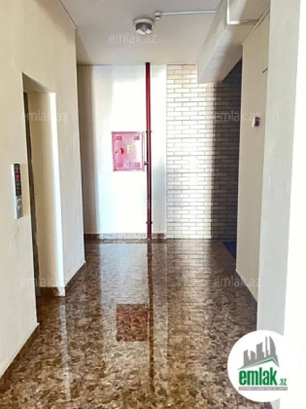 Satılır 3 otaqlı yeni tikili 150 m²