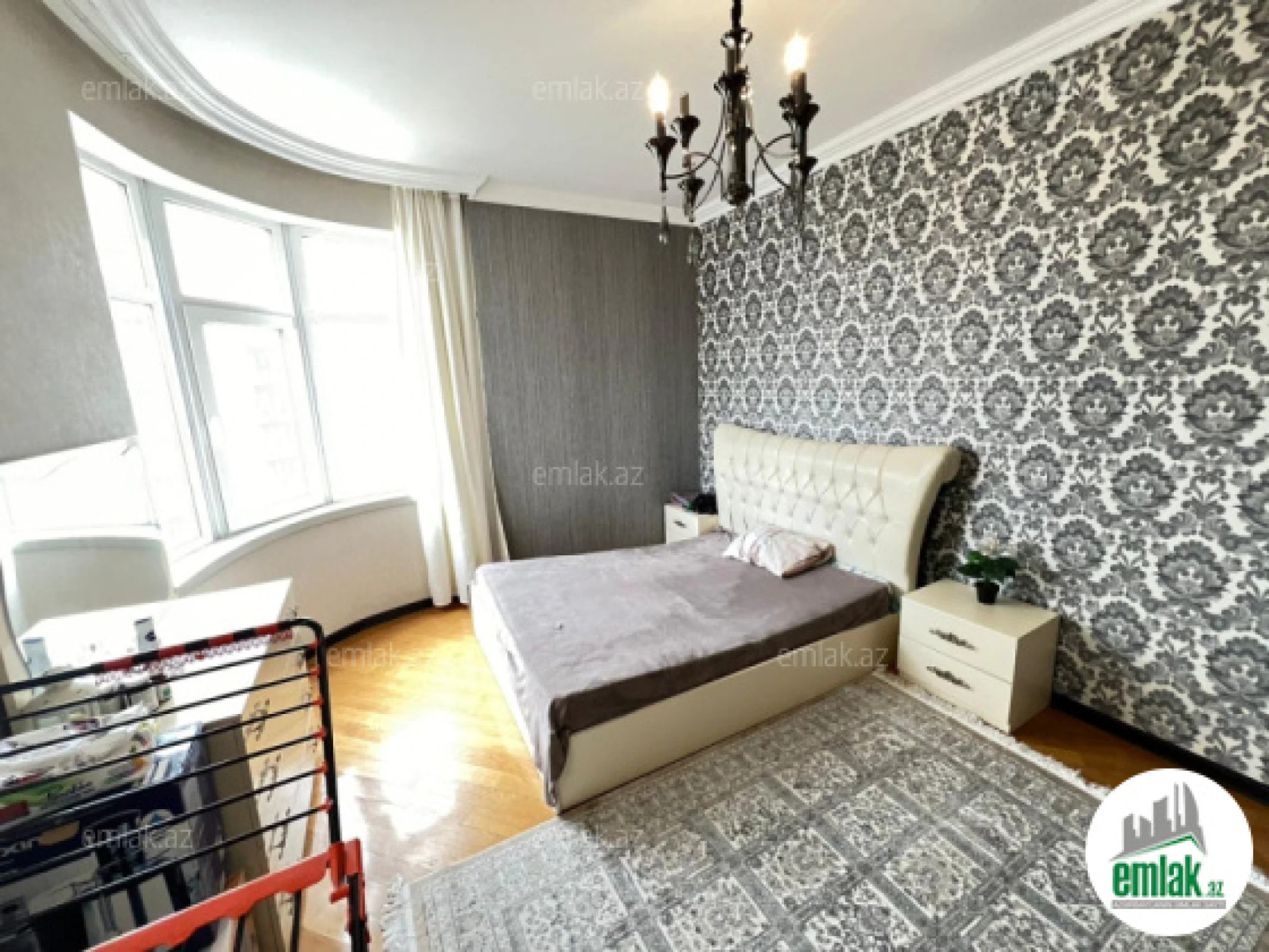 Satılır 3 otaqlı yeni tikili 150 m²