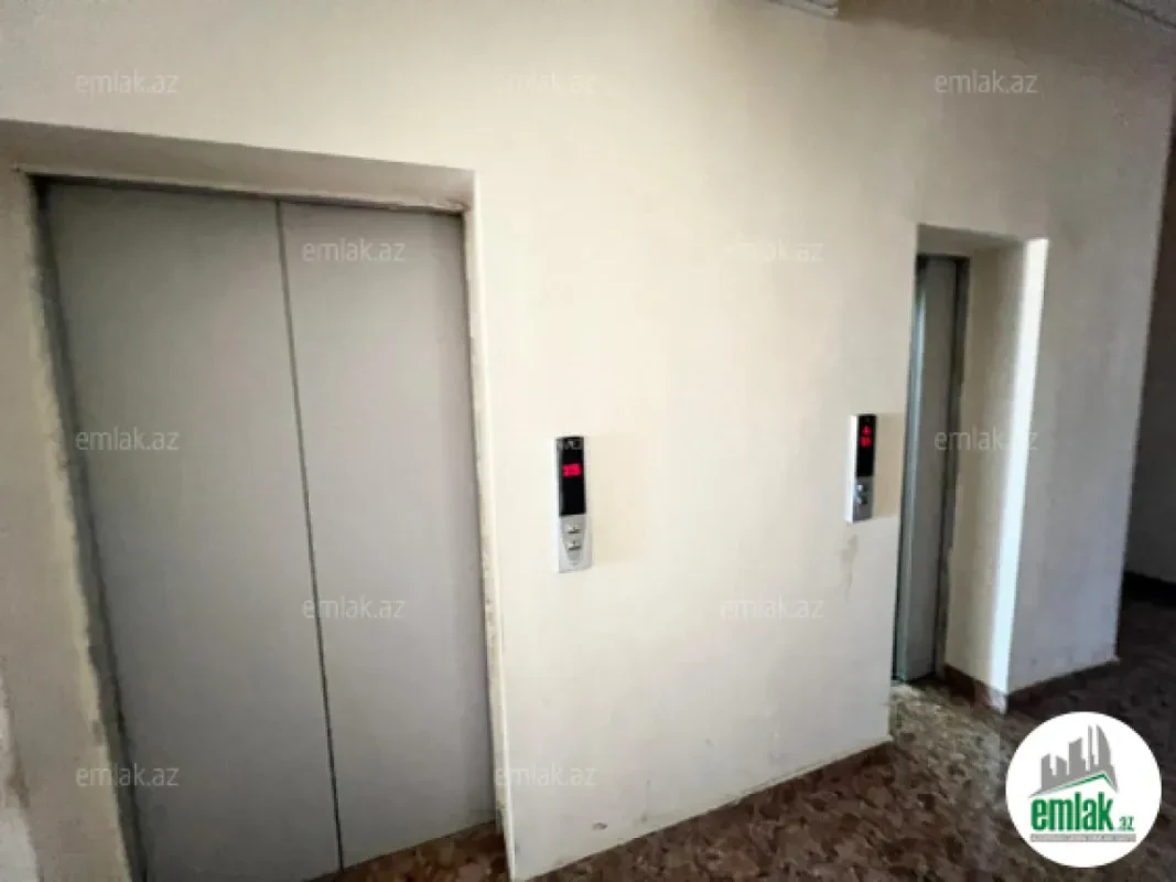 Satılır 3 otaqlı yeni tikili 150 m²