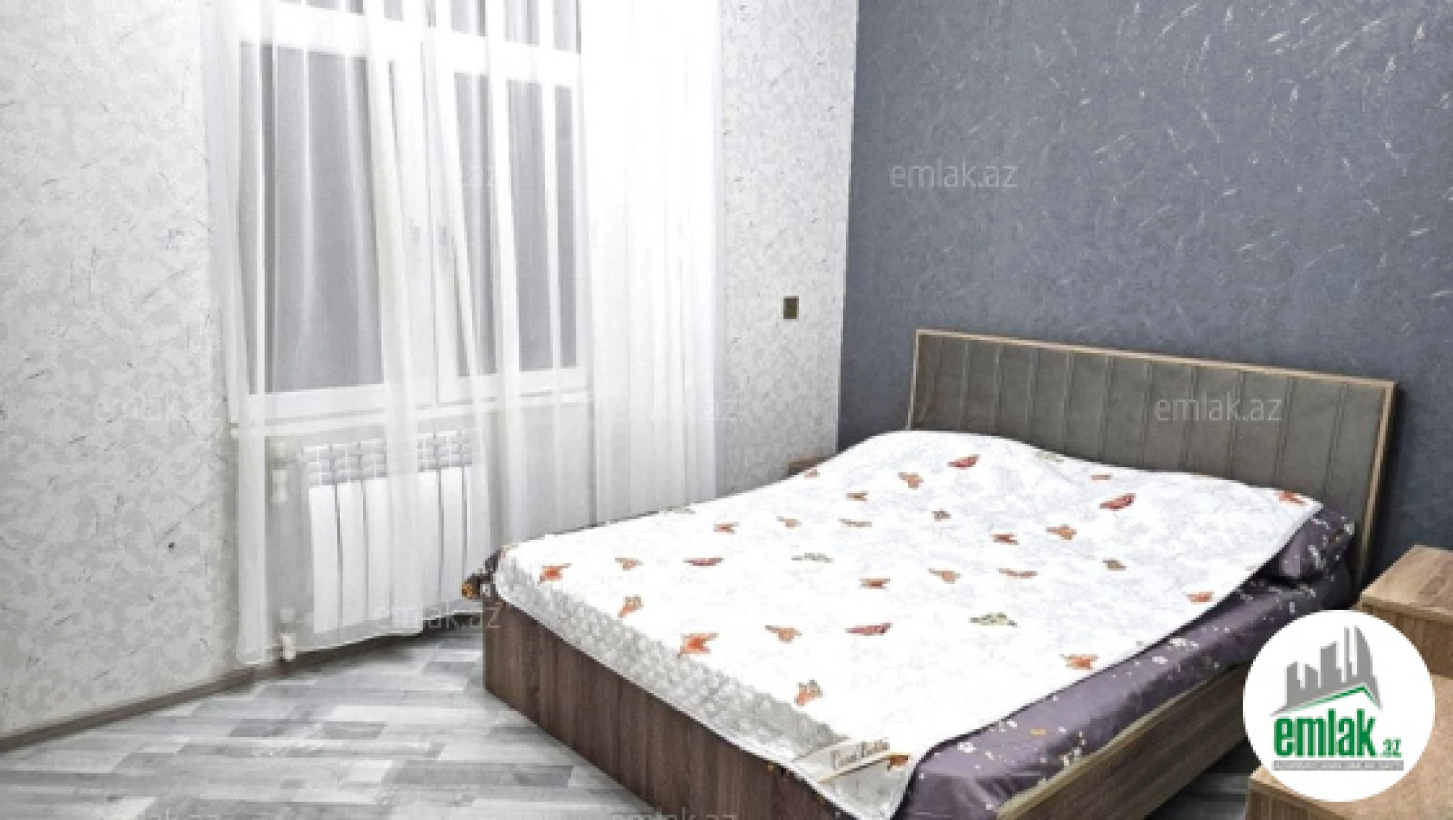 Satılır 6 otaqlı mənzil 360 m²