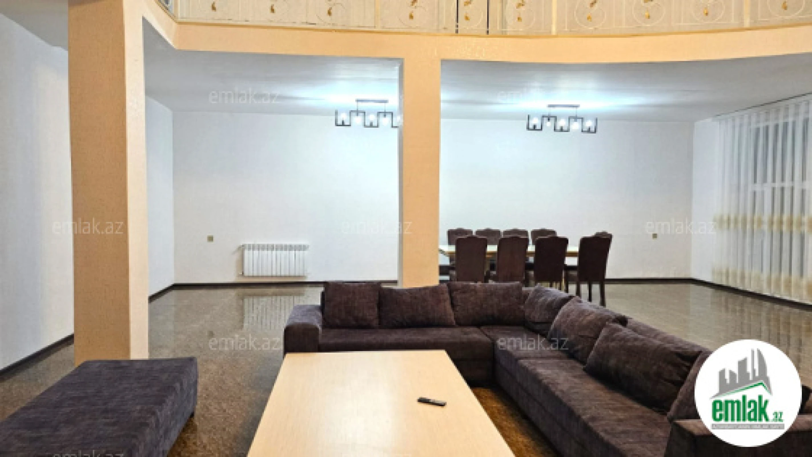Satılır 6 otaqlı mənzil 360 m²