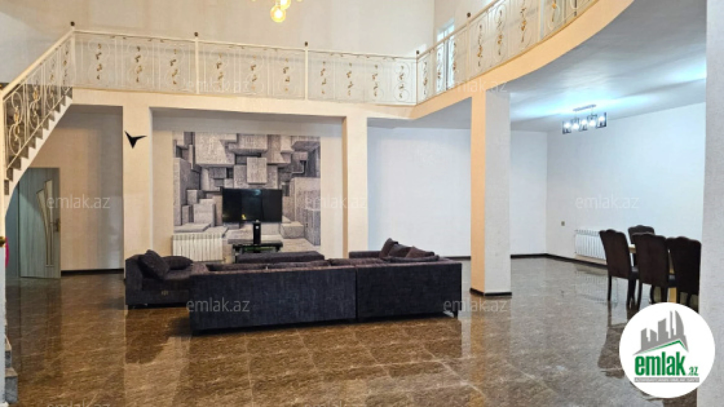 Satılır 6 otaqlı mənzil 360 m²