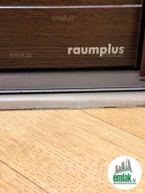 Satılır 4 otaqlı yeni tikili 160 m²