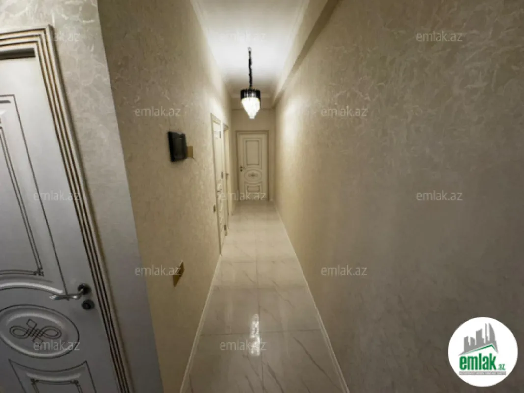 Satılır 3 otaqlı yeni tikili 85 m²