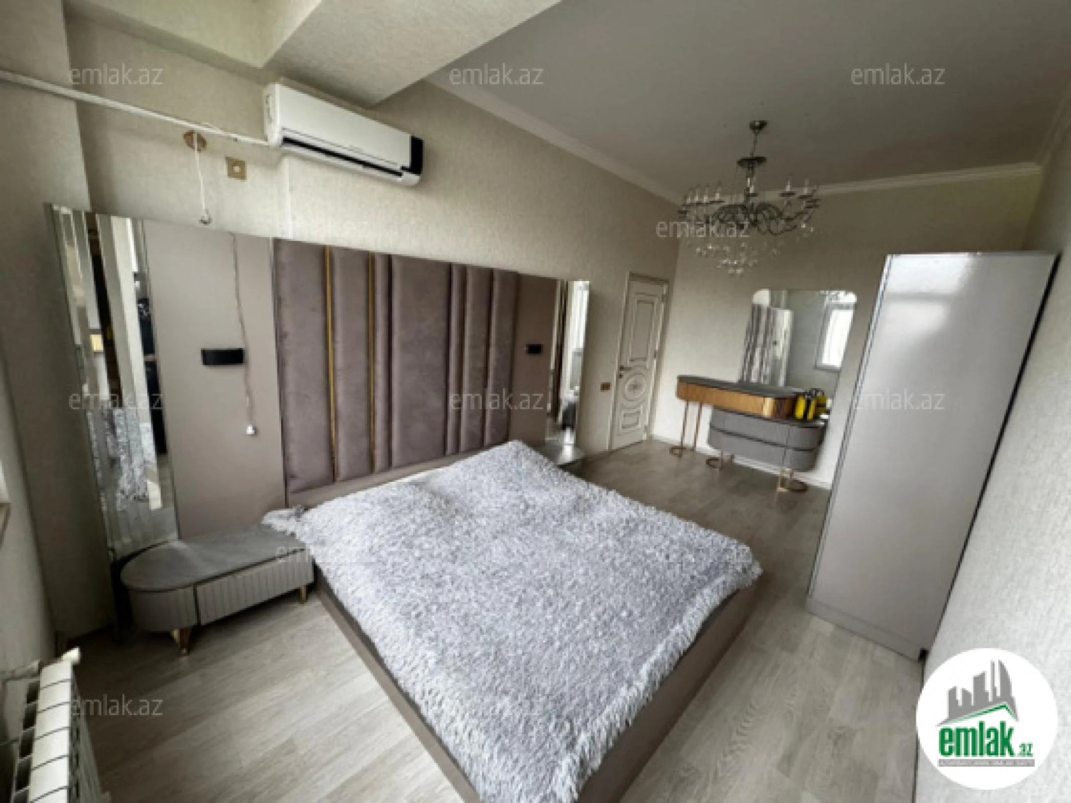 Satılır 3 otaqlı yeni tikili 85 m²