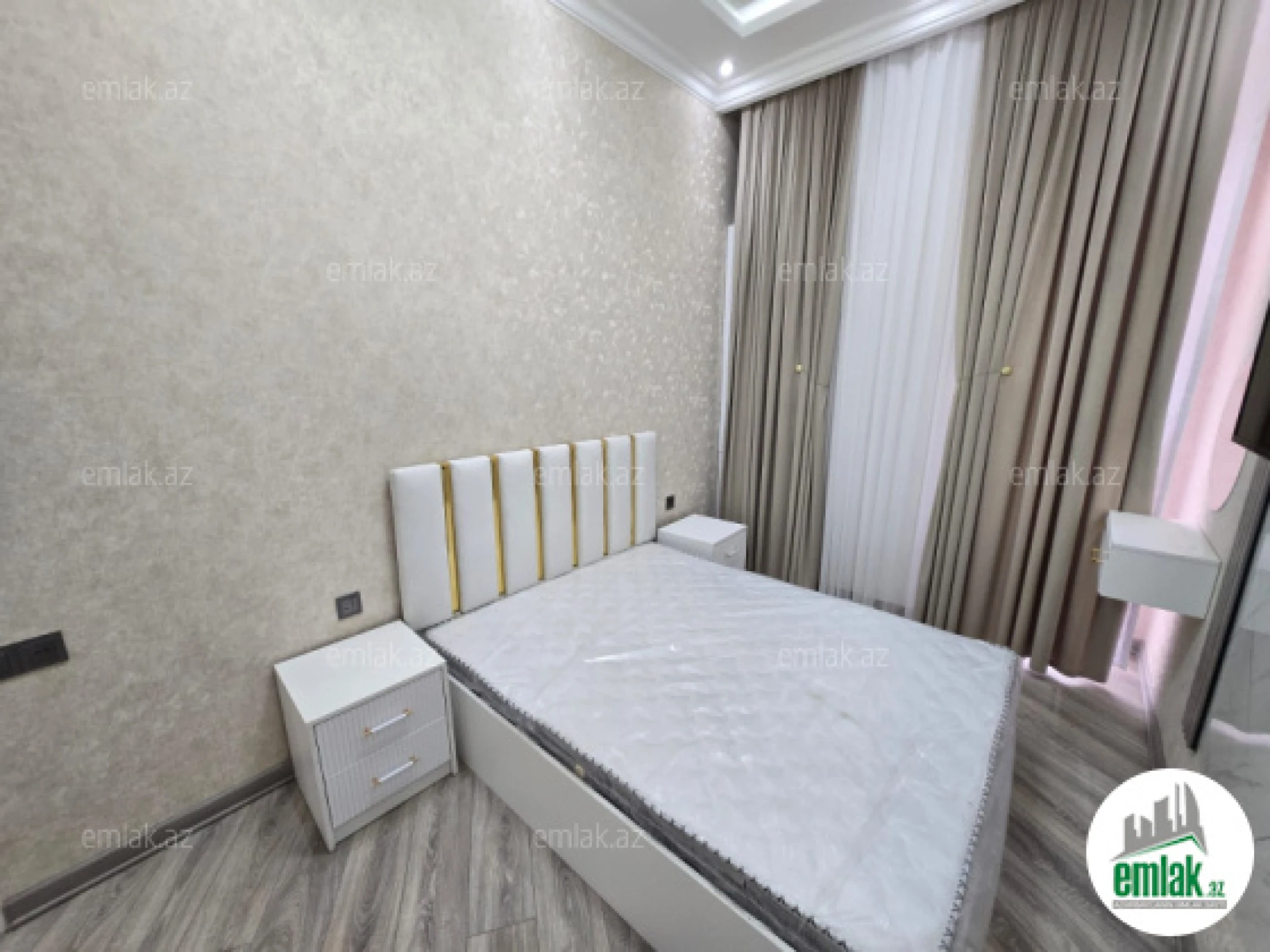 Satılır 3 otaqlı yeni tikili 65 m²