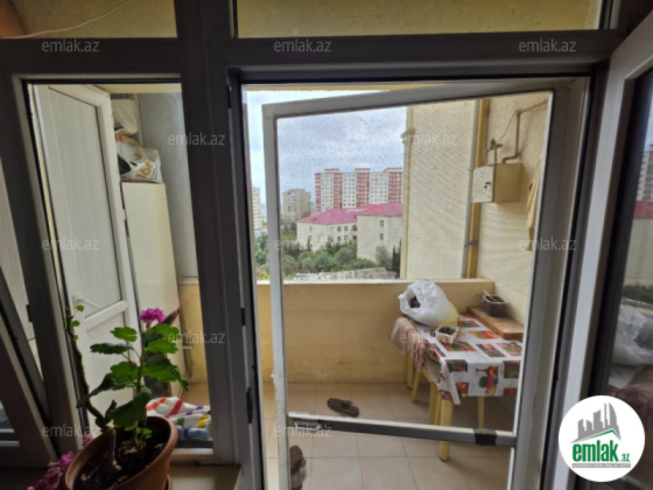 Satılır 3 otaqlı yeni tikili 96 m²