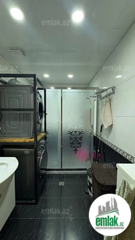 Satılır 4 otaqlı yeni tikili 205 m²