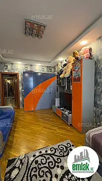 Satılır 4 otaqlı yeni tikili 205 m²